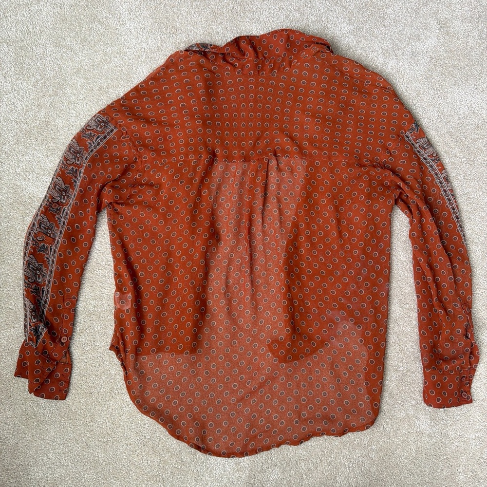 Women's Rust Patterned Blouse - Picture 2 of 7